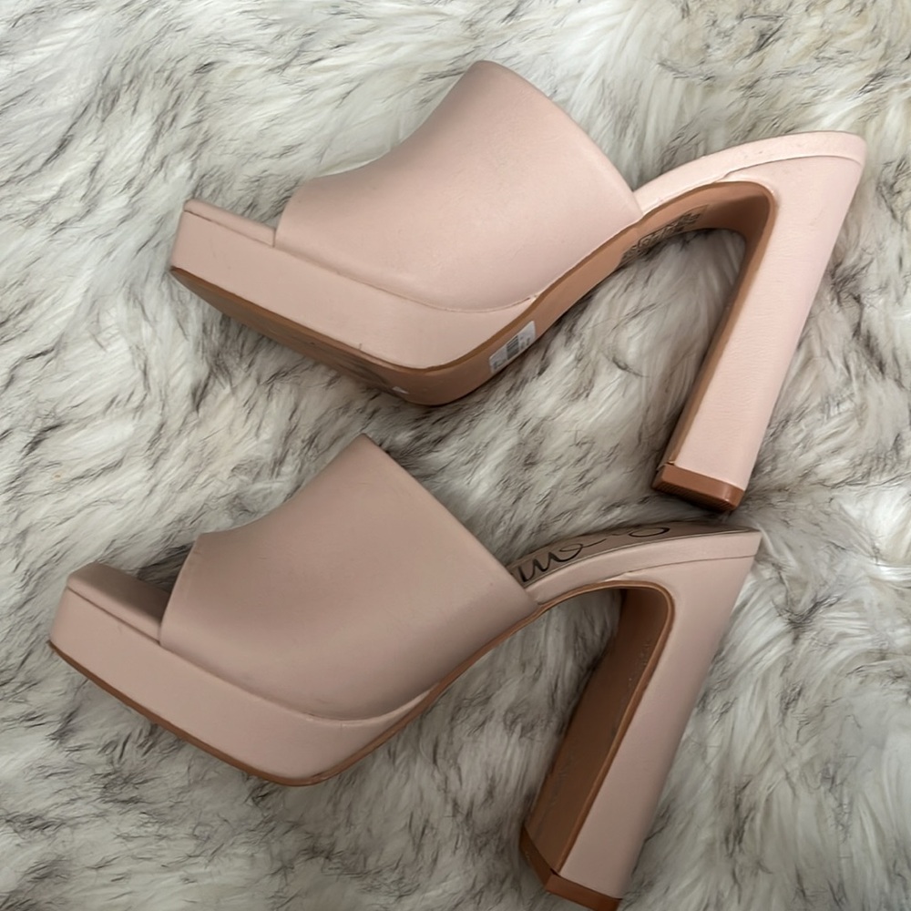 Forever 21 Pink Block Heel Mules USED ONCE only